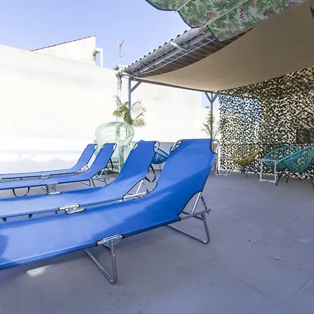 Click & Гостьовий будинок 2*