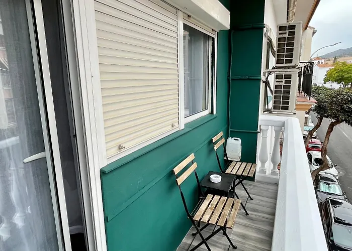 Click & Guest house 2*